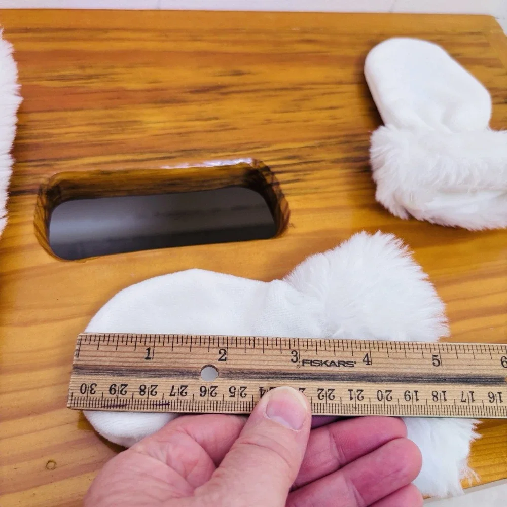 Vintage White Winter Plush Hat and Matching Mittens 0-6 months Infant‎ Faux Fur
